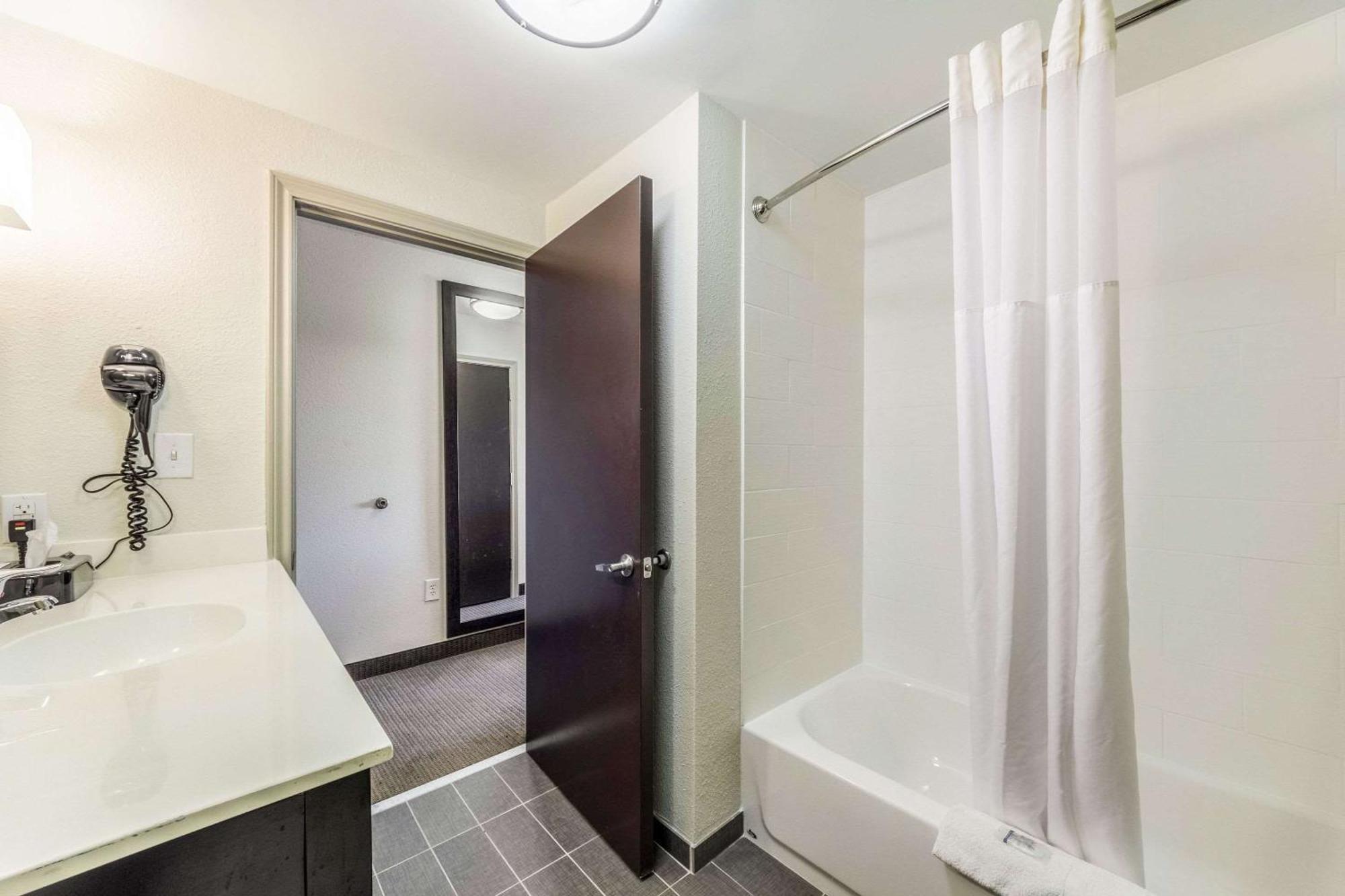 Sleep Inn & Suites Jourdanton - Pleasanton מראה חיצוני תמונה