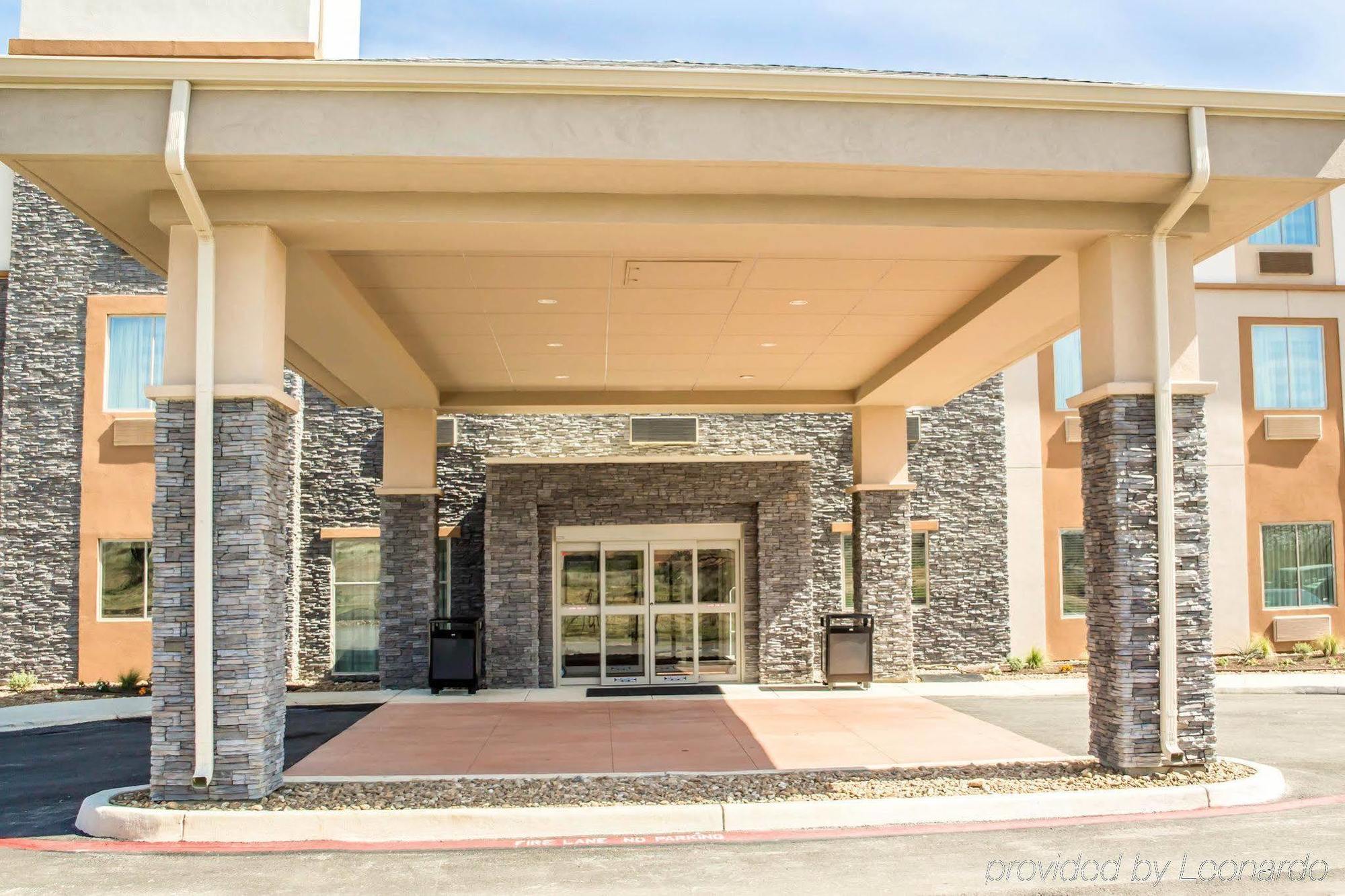 Sleep Inn & Suites Jourdanton - Pleasanton מראה חיצוני תמונה